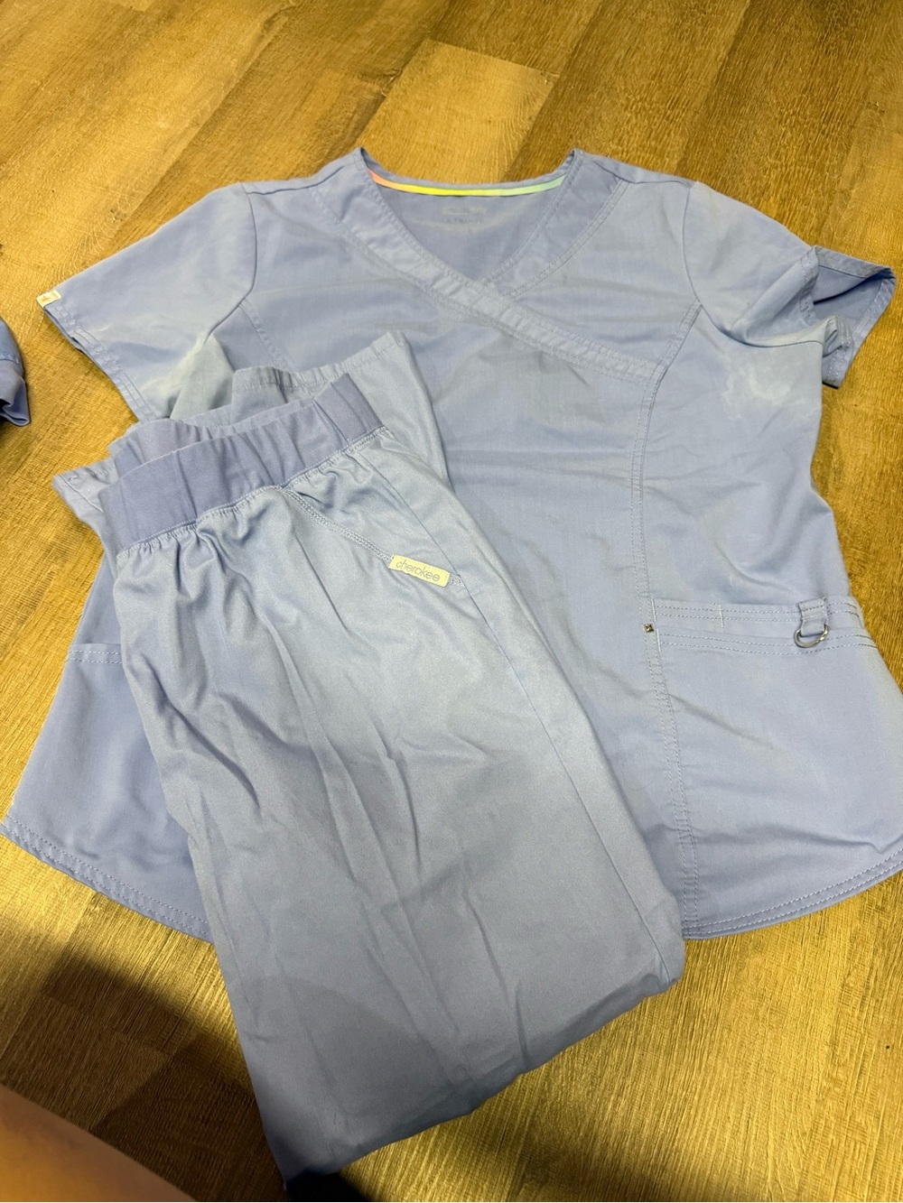 Veil Blue Cherokee Scrub Set